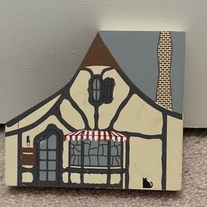 The Cats Meow The Tuck Box Tea Room Wood Shelf Sitter Vintage Carmel California